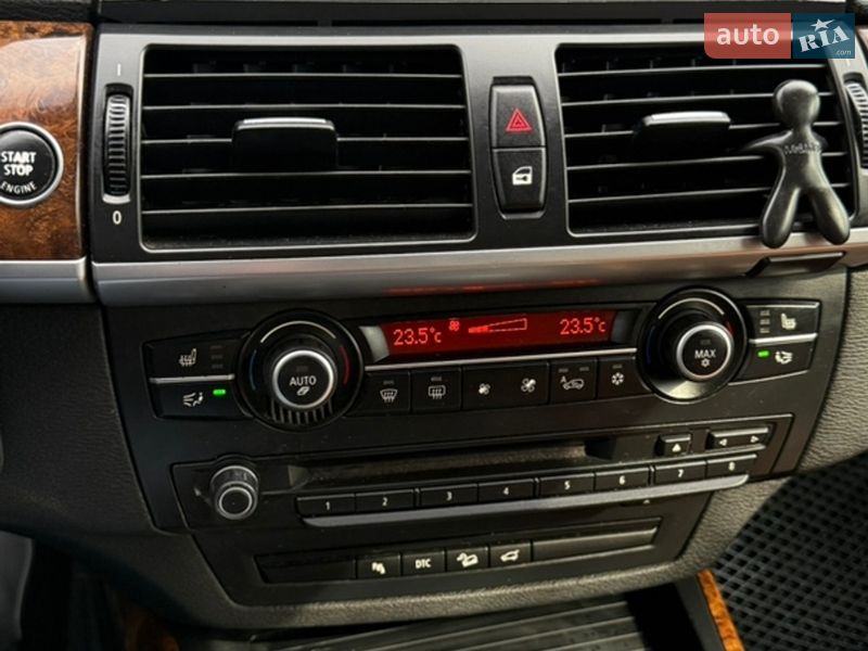 Позашляховик / Кросовер BMW X5 2008 в Івано-Франківську