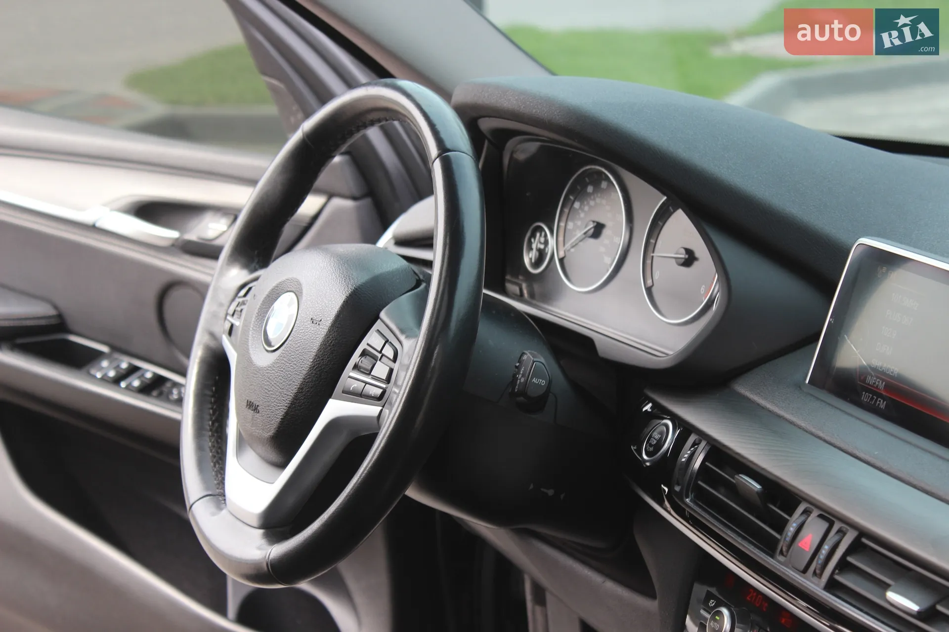 2014 BMW X5 - мініатюра 34