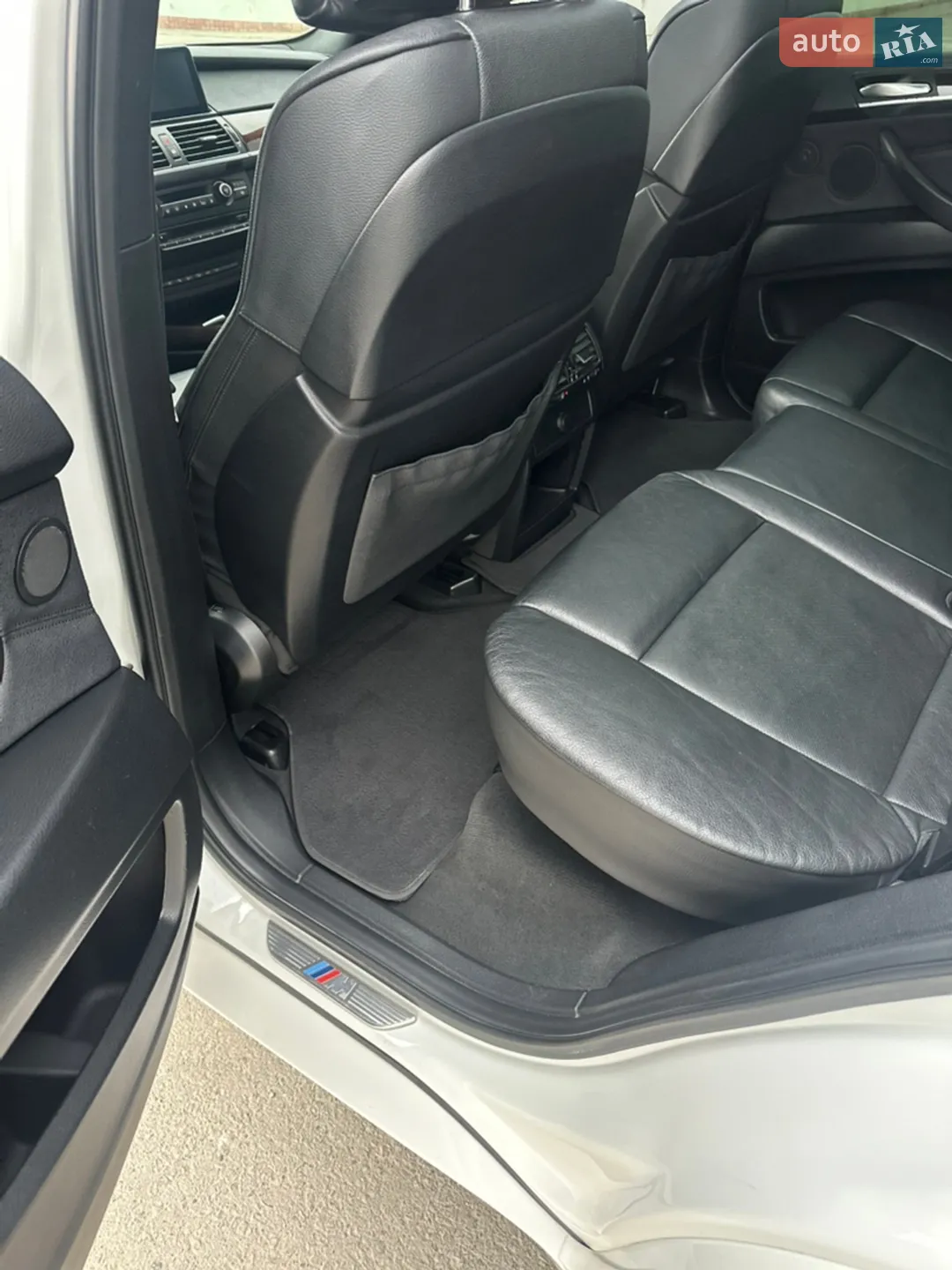 2011 BMW X5 - мініатюра 34