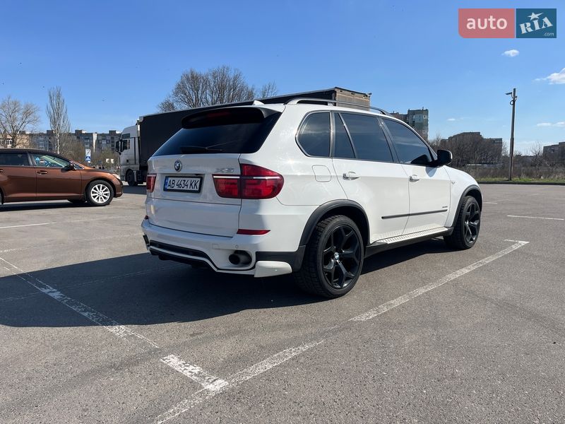 Внедорожник / Кроссовер BMW X5 2013 в Кропивницком