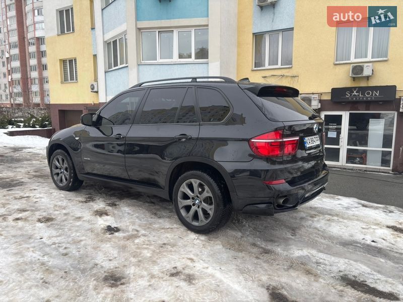 Позашляховик / Кросовер BMW X5 2011 в Вишневому