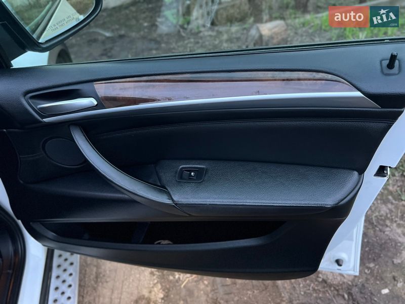 Позашляховик / Кросовер BMW X5 2008 в Кропивницькому