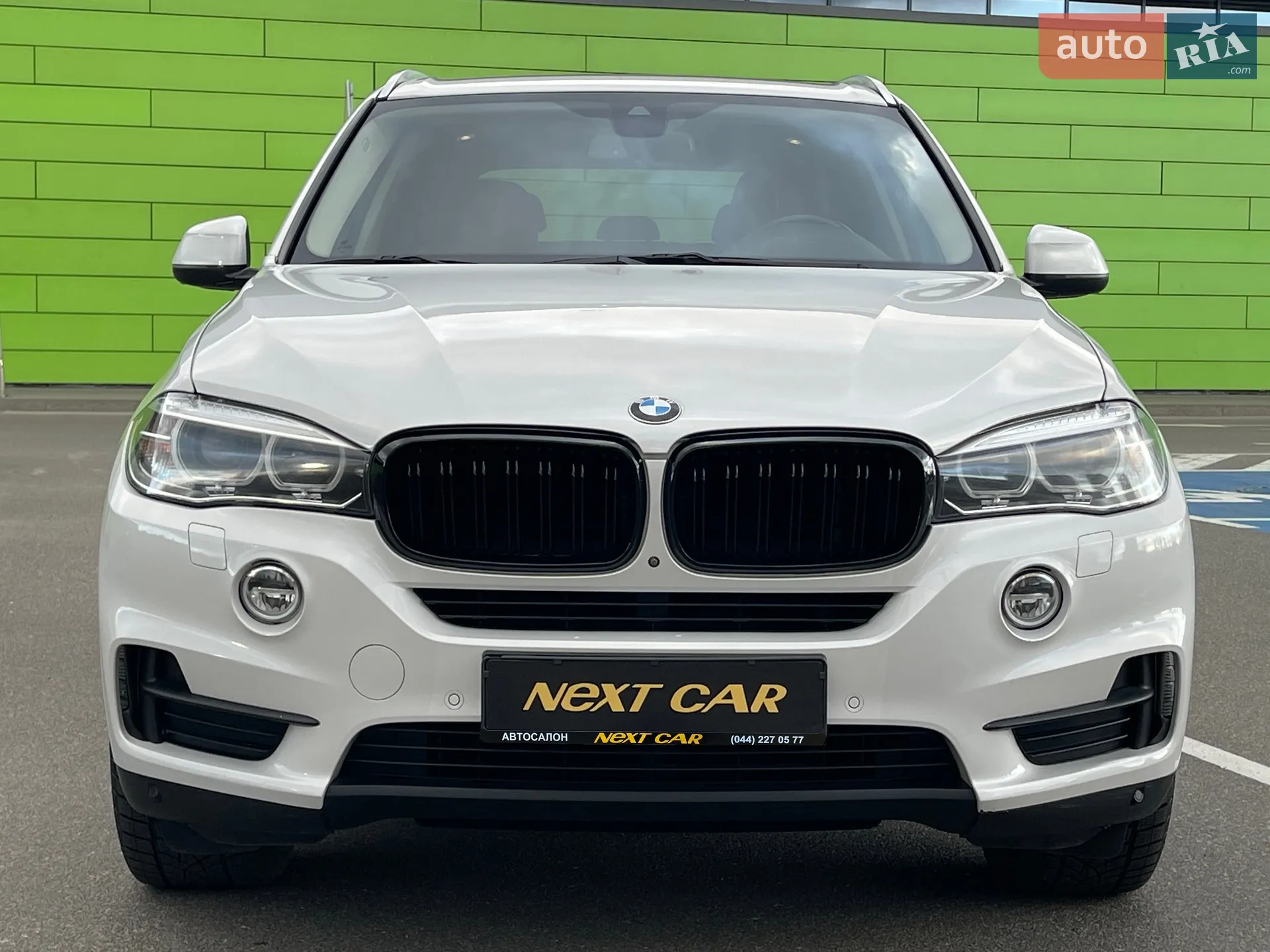 2017 BMW X5 - мініатюра 3