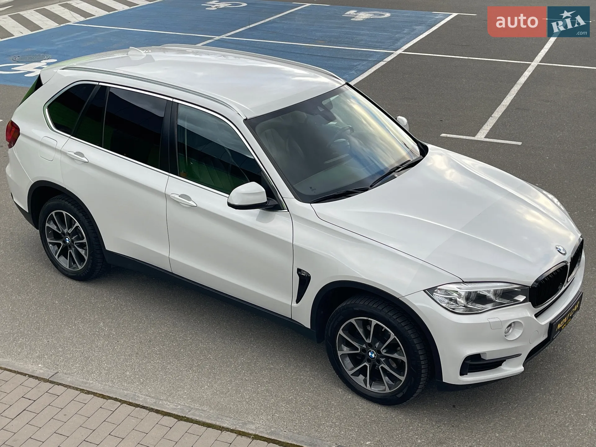 2017 BMW X5 - мініатюра 12