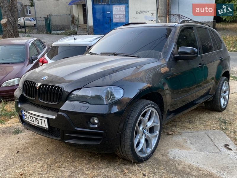 Внедорожник / Кроссовер BMW X5 2010 в Одессе
