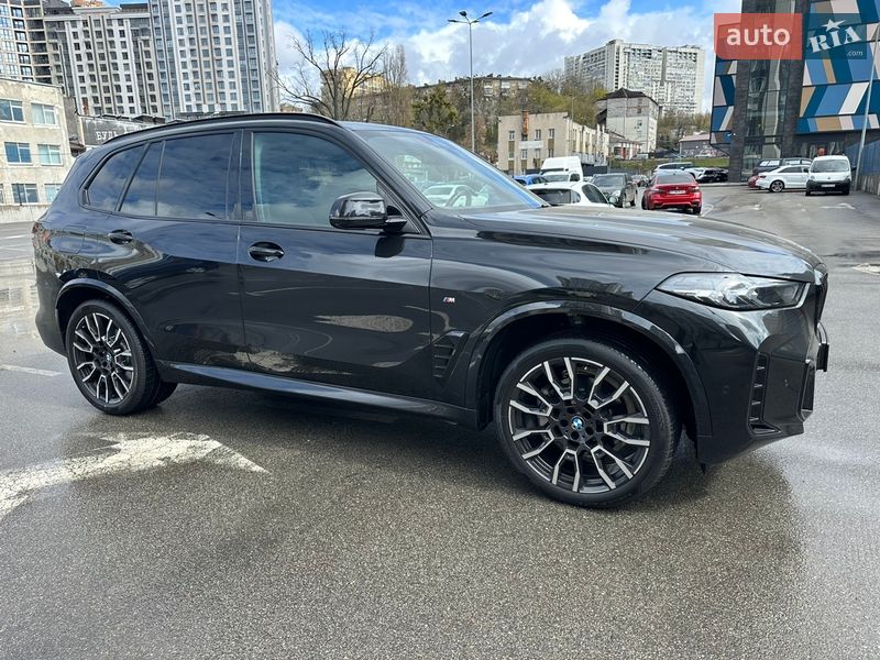Позашляховик / Кросовер BMW X5 2023 в Києві