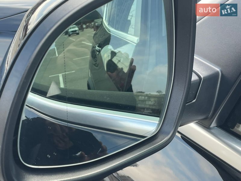 Внедорожник / Кроссовер BMW X5 2022 в Киеве