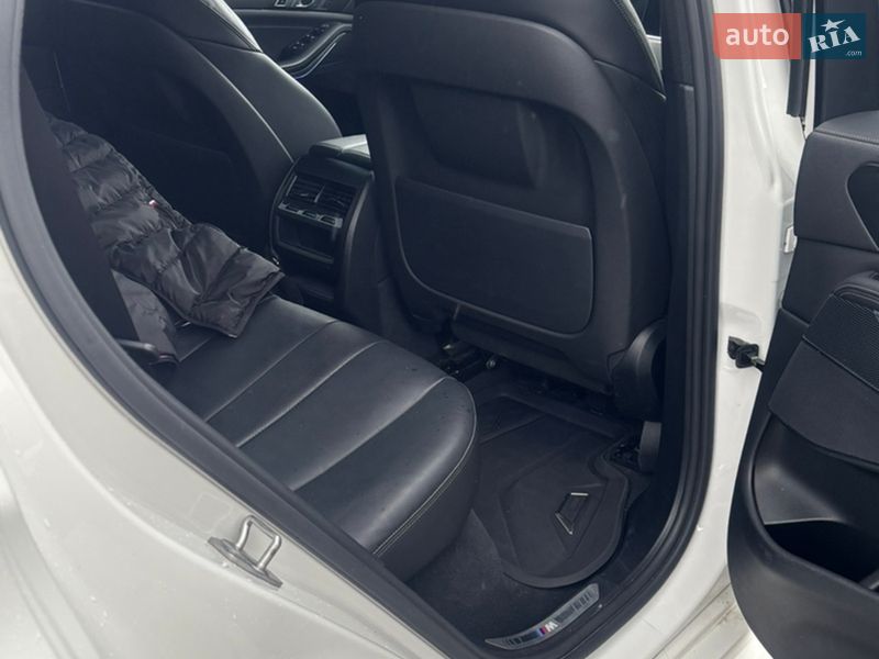 Внедорожник / Кроссовер BMW X5 2021 в Киеве