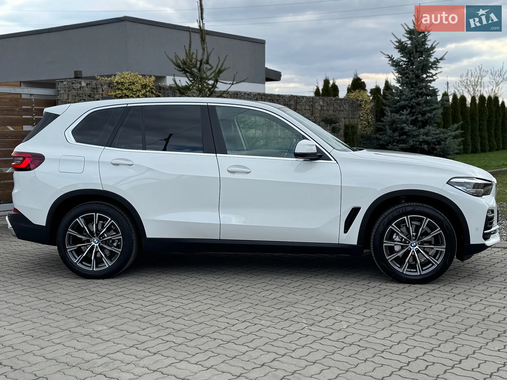 2021 BMW X5 - мініатюра 20