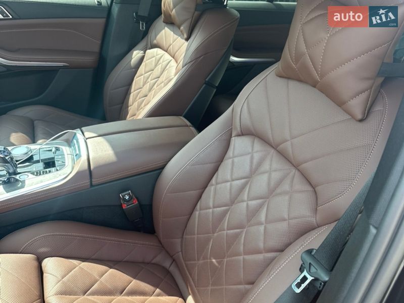 Внедорожник / Кроссовер BMW X5 2022 в Хмельницком