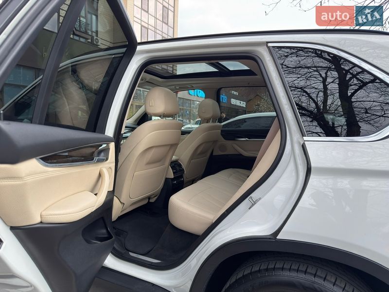 Позашляховик / Кросовер BMW X5 2015 в Дніпрі фото 25 Позашляховик / Кросовер BMW X5 2015 в Дніпрі