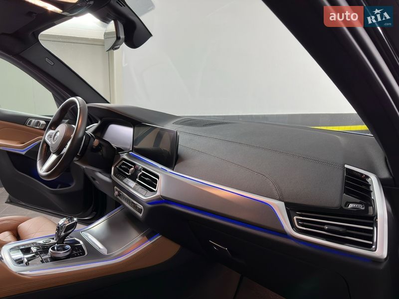 Внедорожник / Кроссовер BMW X5 2022 в Казатине