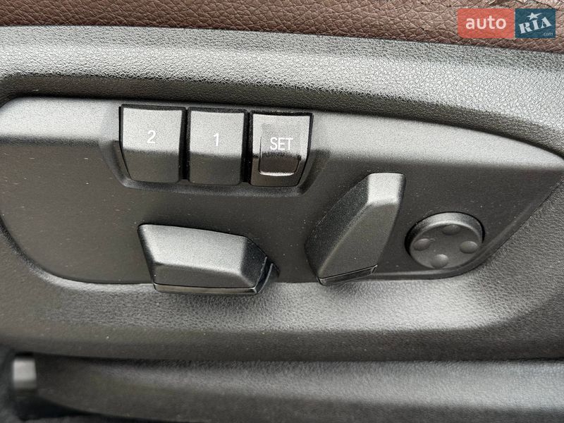 Позашляховик / Кросовер BMW X5 2014 в Кривому Розі фото 44 Позашляховик / Кросовер BMW X5 2014 в Кривому Розі