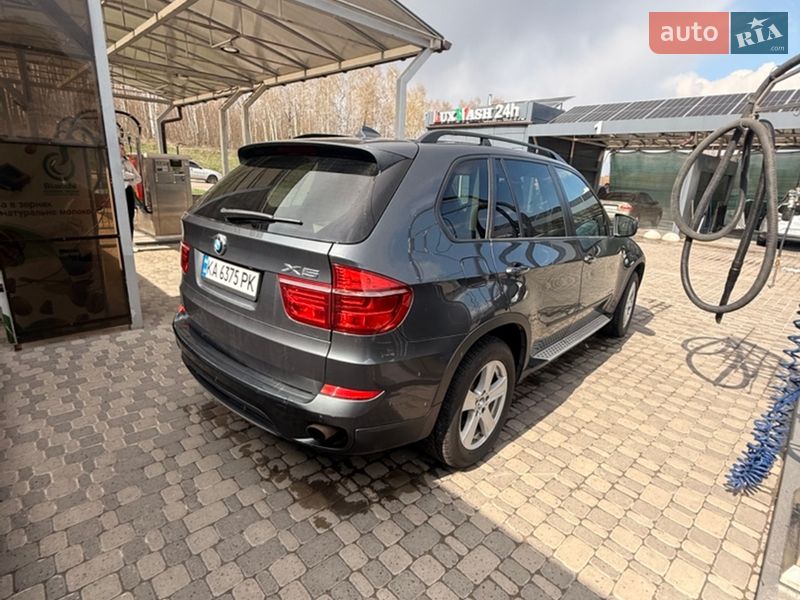 Внедорожник / Кроссовер BMW X5 2012 в Ромнах