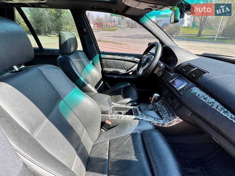 Внедорожник / Кроссовер BMW X5 2002 в Запорожье
