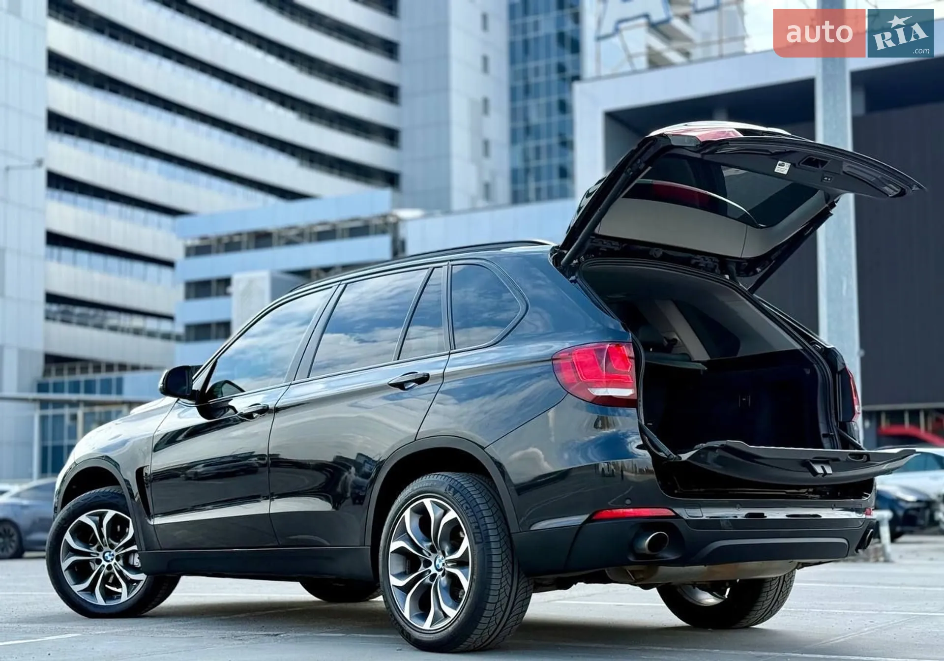 2015 BMW X5 - мініатюра 3