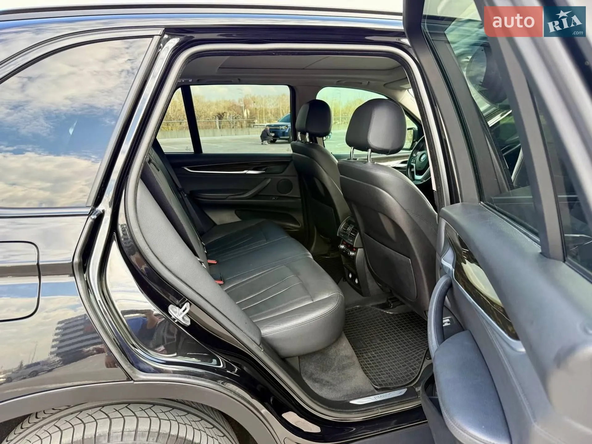 2015 BMW X5 - мініатюра 36