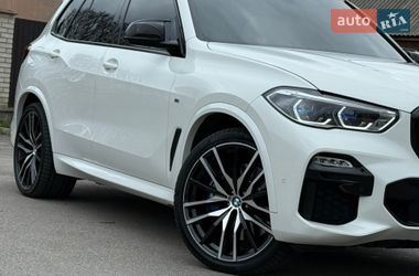 Внедорожник / Кроссовер BMW X5 2019 в Умани