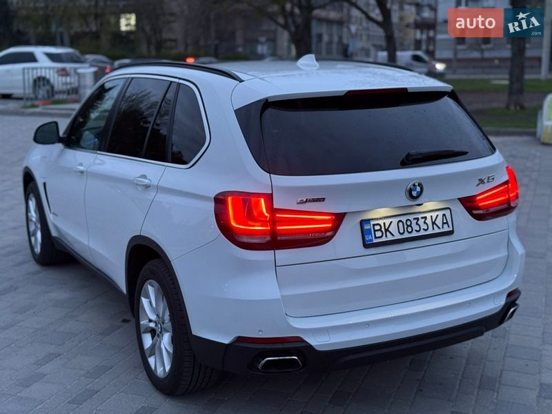Позашляховик / Кросовер BMW X5 2015 в Дніпрі фото 8 Позашляховик / Кросовер BMW X5 2015 в Дніпрі