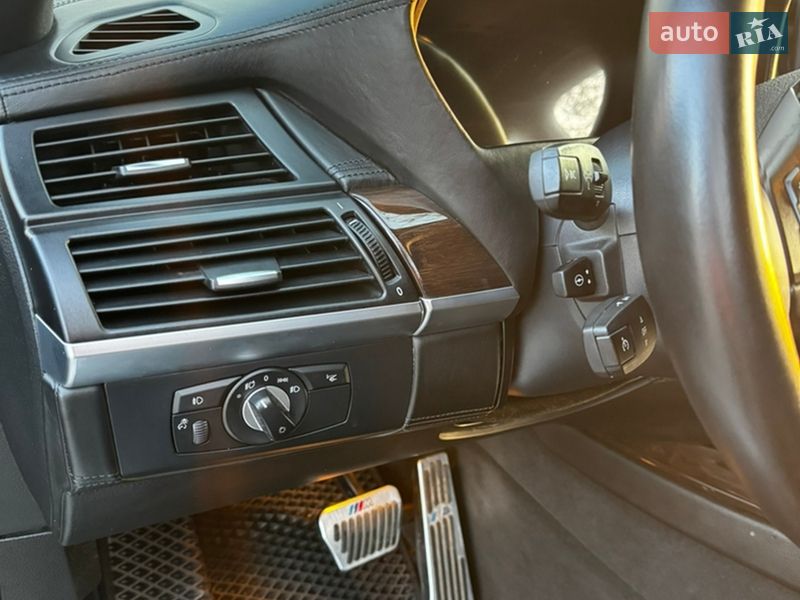 Позашляховик / Кросовер BMW X5 2012 в Одесі фото 28 Позашляховик / Кросовер BMW X5 2012 в Одесі