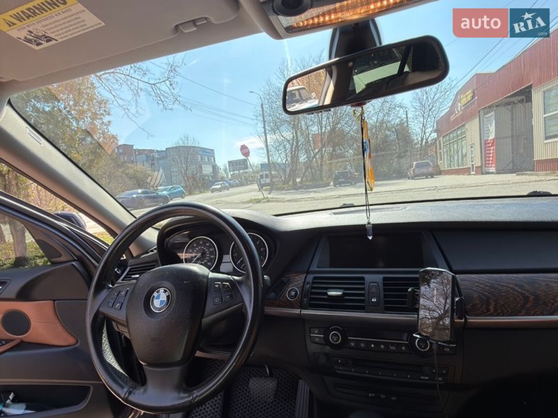 Внедорожник / Кроссовер BMW X5 2009 в Хмельницком