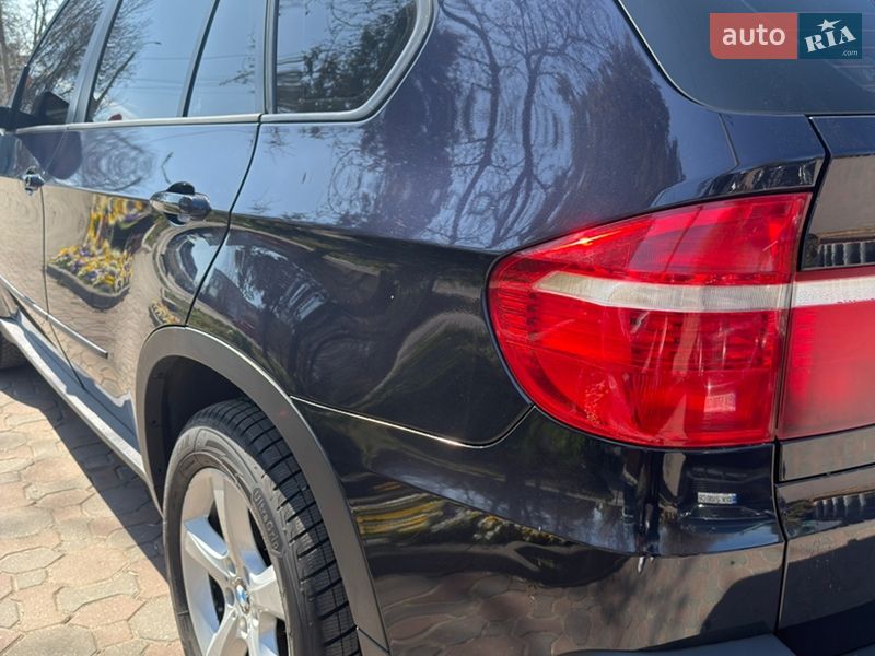 Внедорожник / Кроссовер BMW X5 2009 в Хмельницком