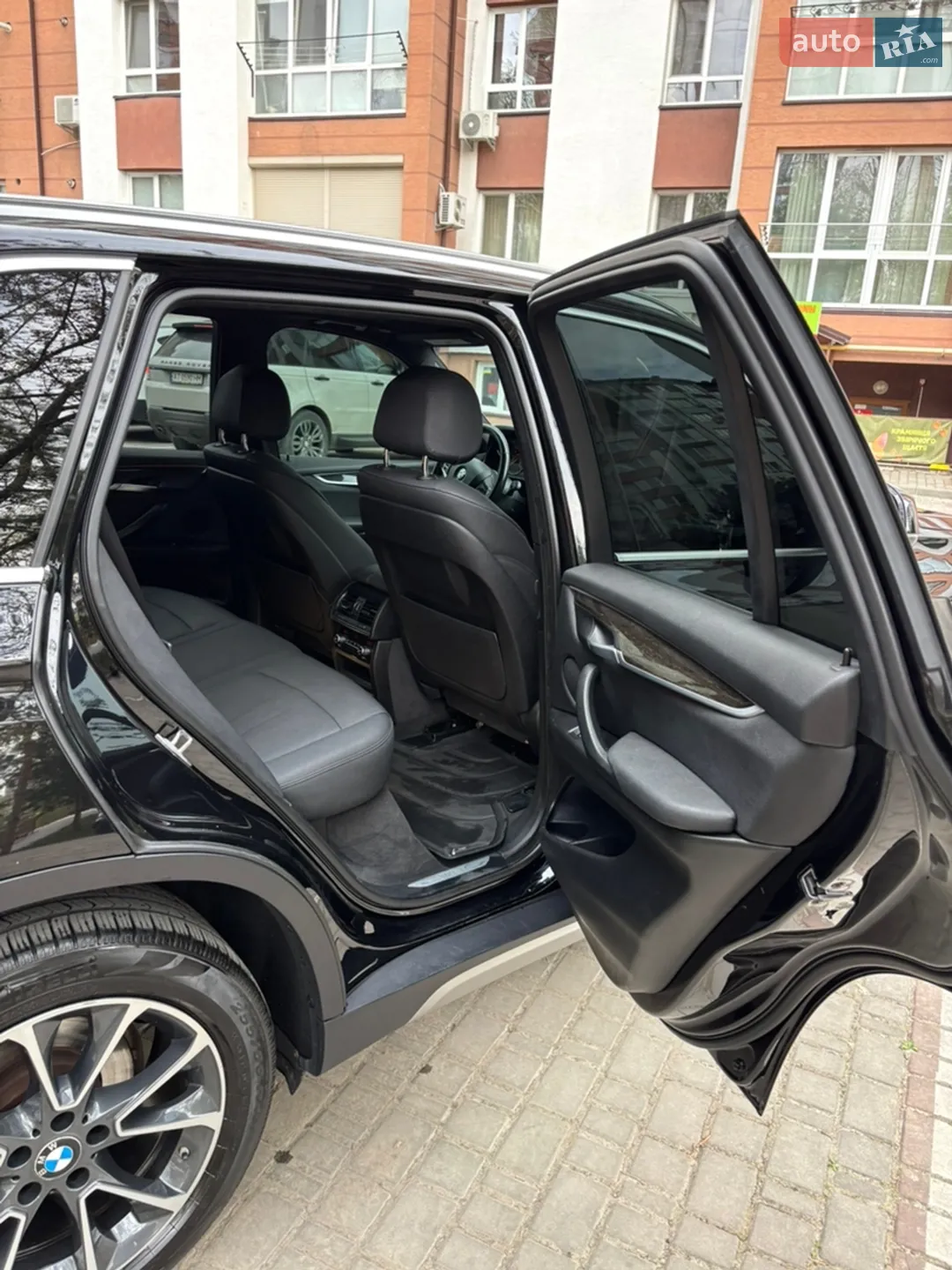 2017 BMW X5 - мініатюра 11