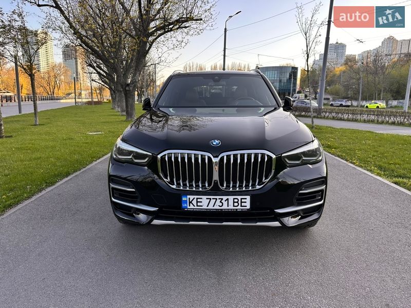 Позашляховик / Кросовер BMW X5 2022 в Дніпрі