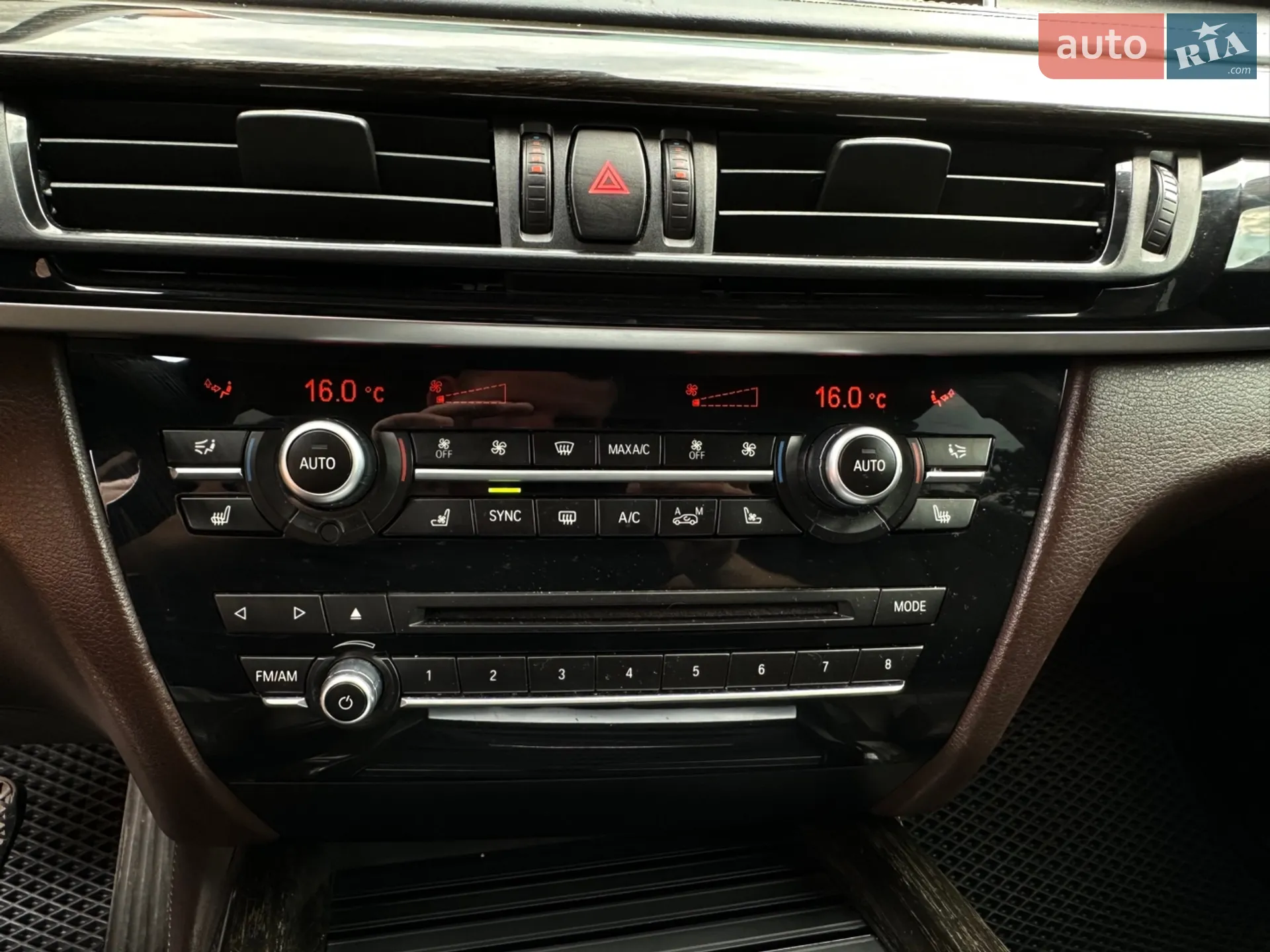2014 BMW X5 - мініатюра 26
