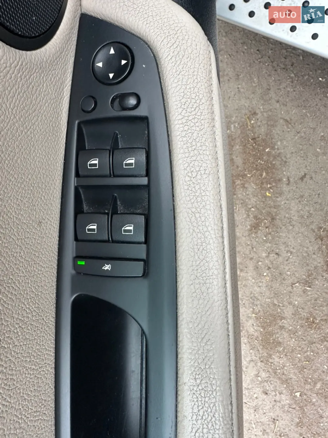 2011 BMW X5 - мініатюра 25