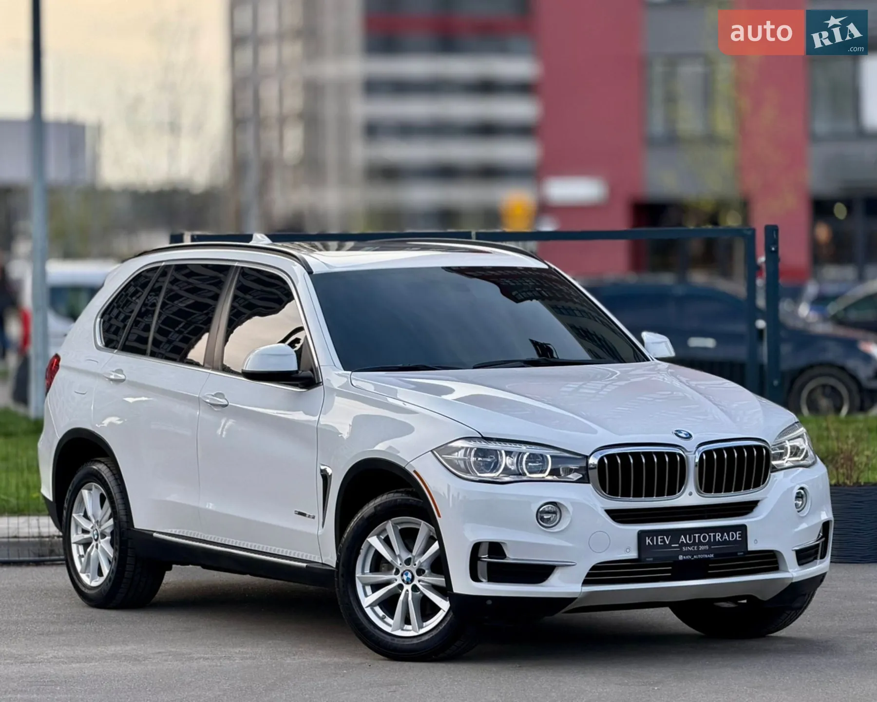 2014 BMW X5 - мініатюра 2