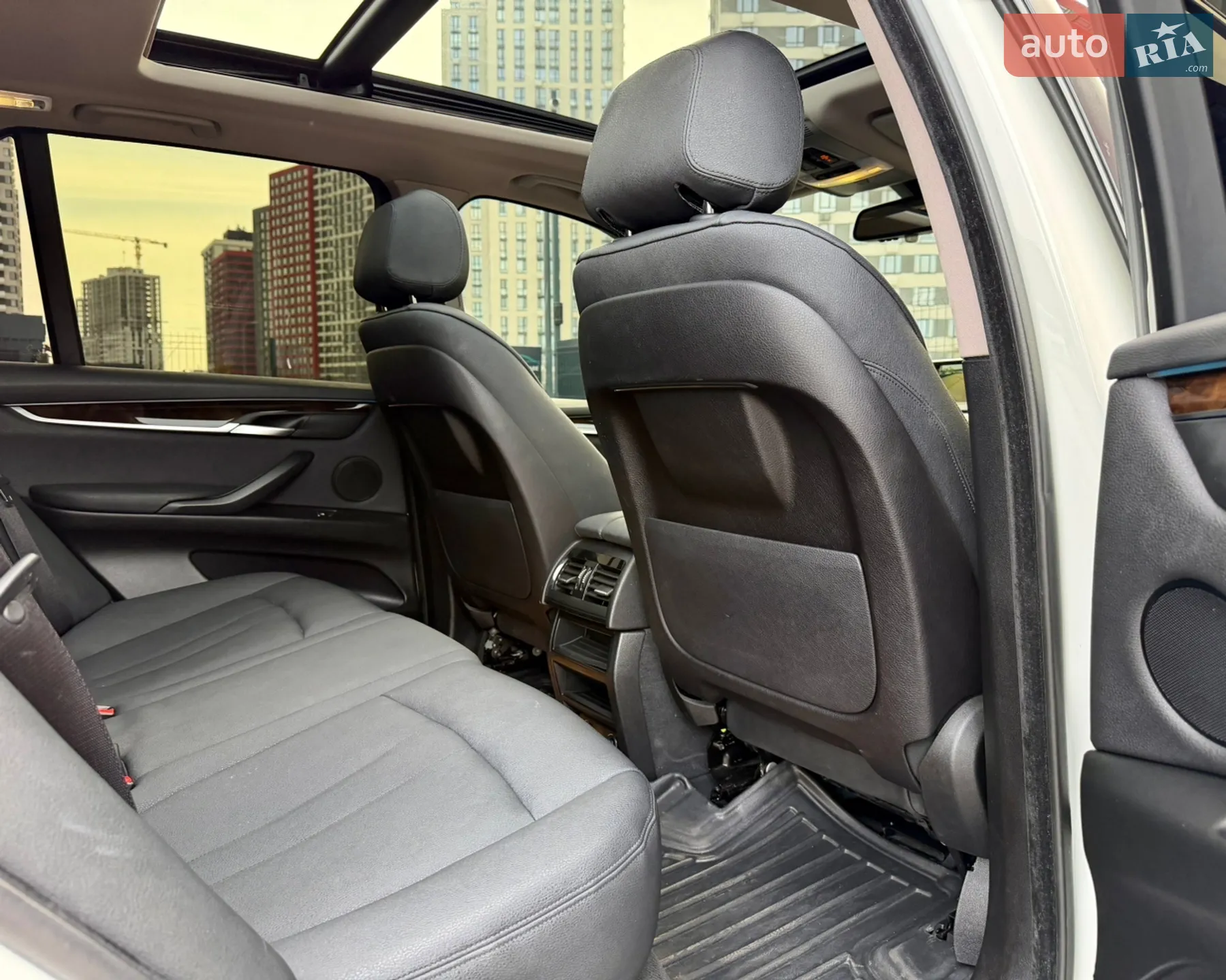 2014 BMW X5 - мініатюра 42