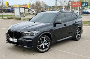 Внедорожник / Кроссовер BMW X5 2022 в Киеве