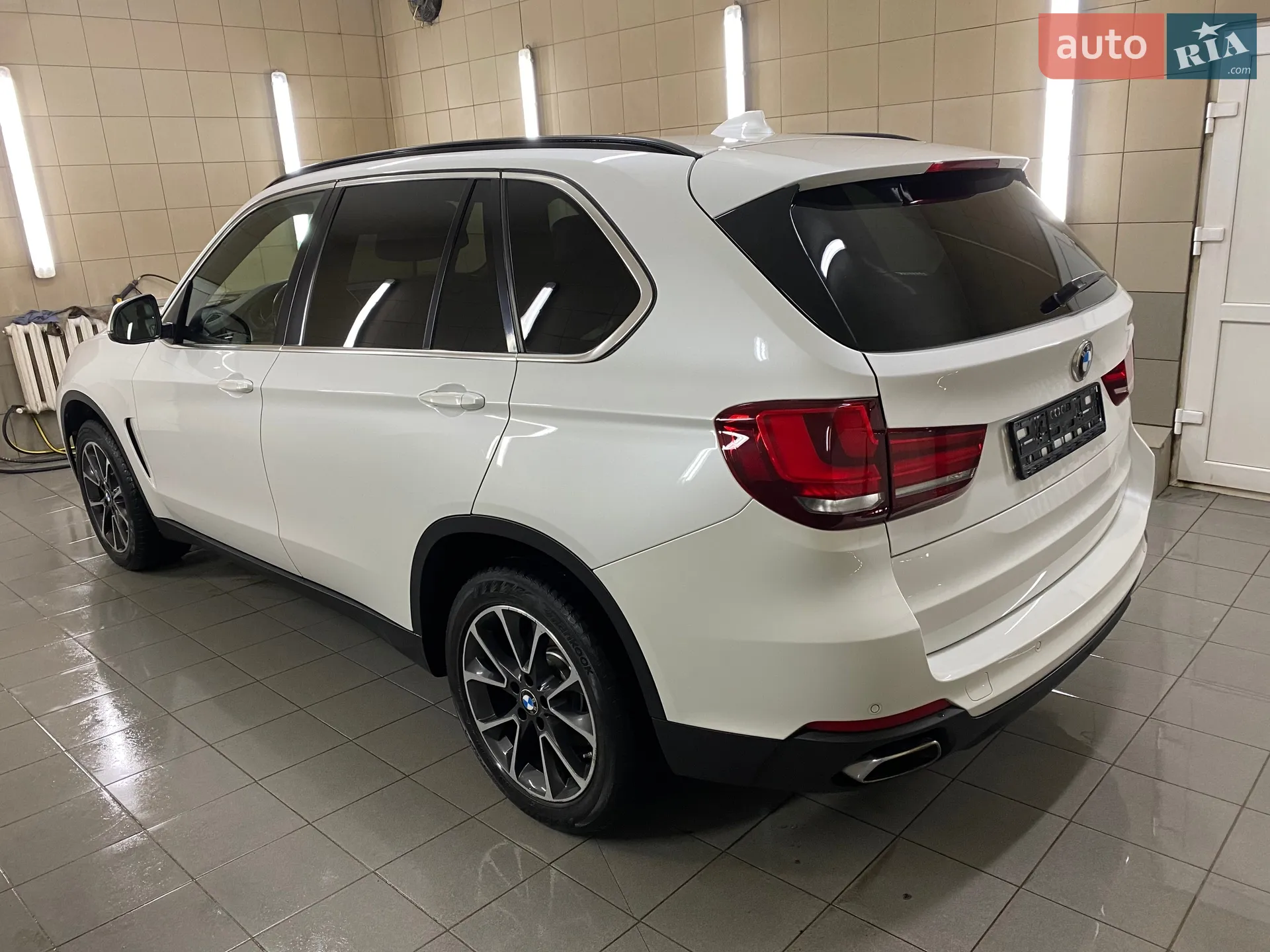 2017 BMW X5 - мініатюра 10