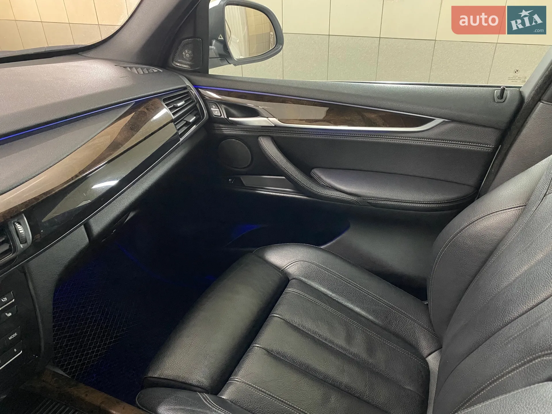 2017 BMW X5 - мініатюра 35
