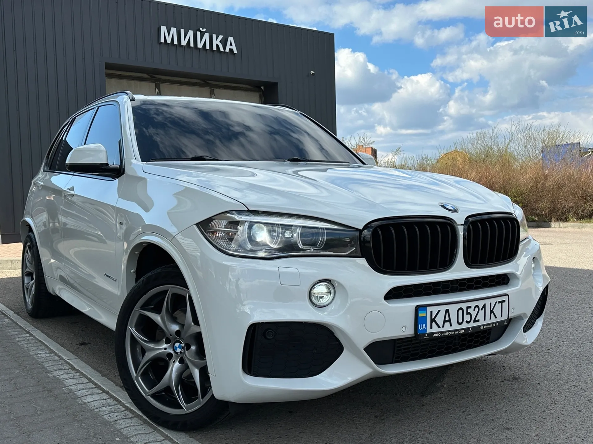 2016 BMW X5 - мініатюра 4