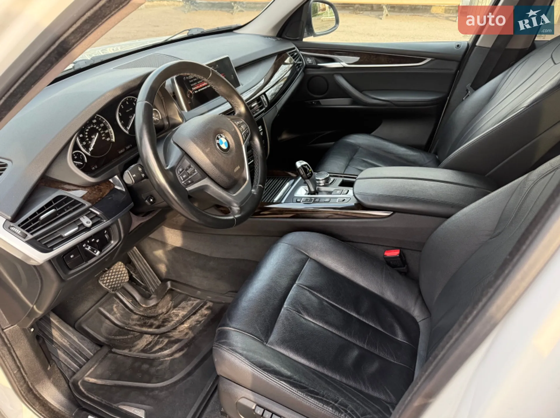 2016 BMW X5 - мініатюра 15