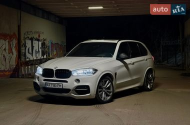Позашляховик / Кросовер BMW X5 2013 в Києві