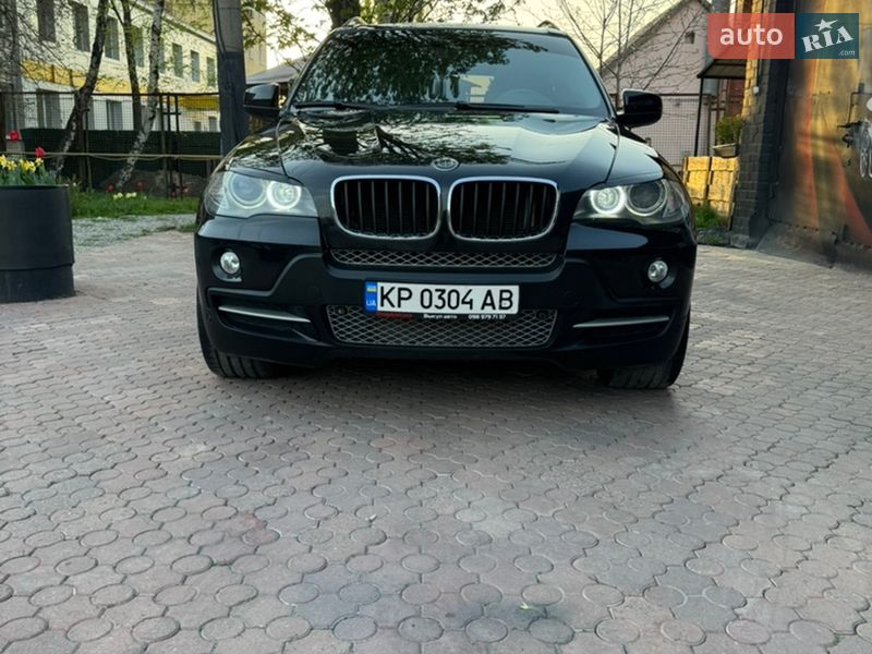 Внедорожник / Кроссовер BMW X5 2008 в Запорожье