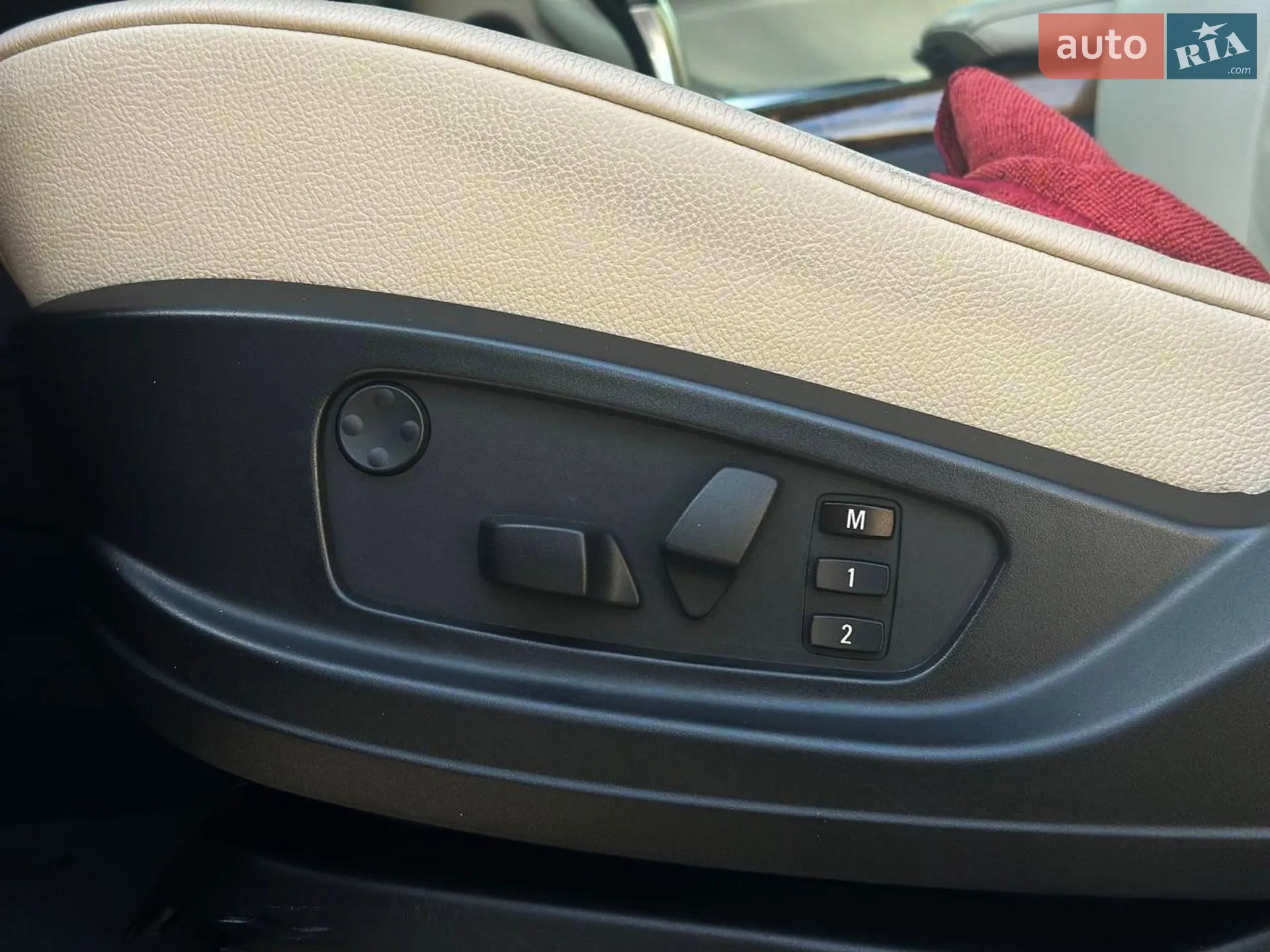2010 BMW X5 - мініатюра 24