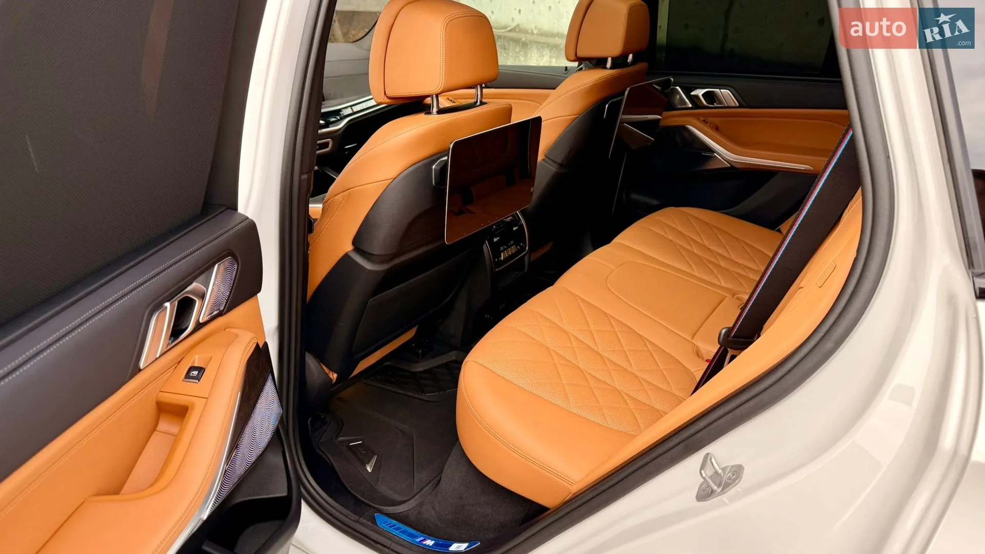 2023 BMW X5 - мініатюра 16