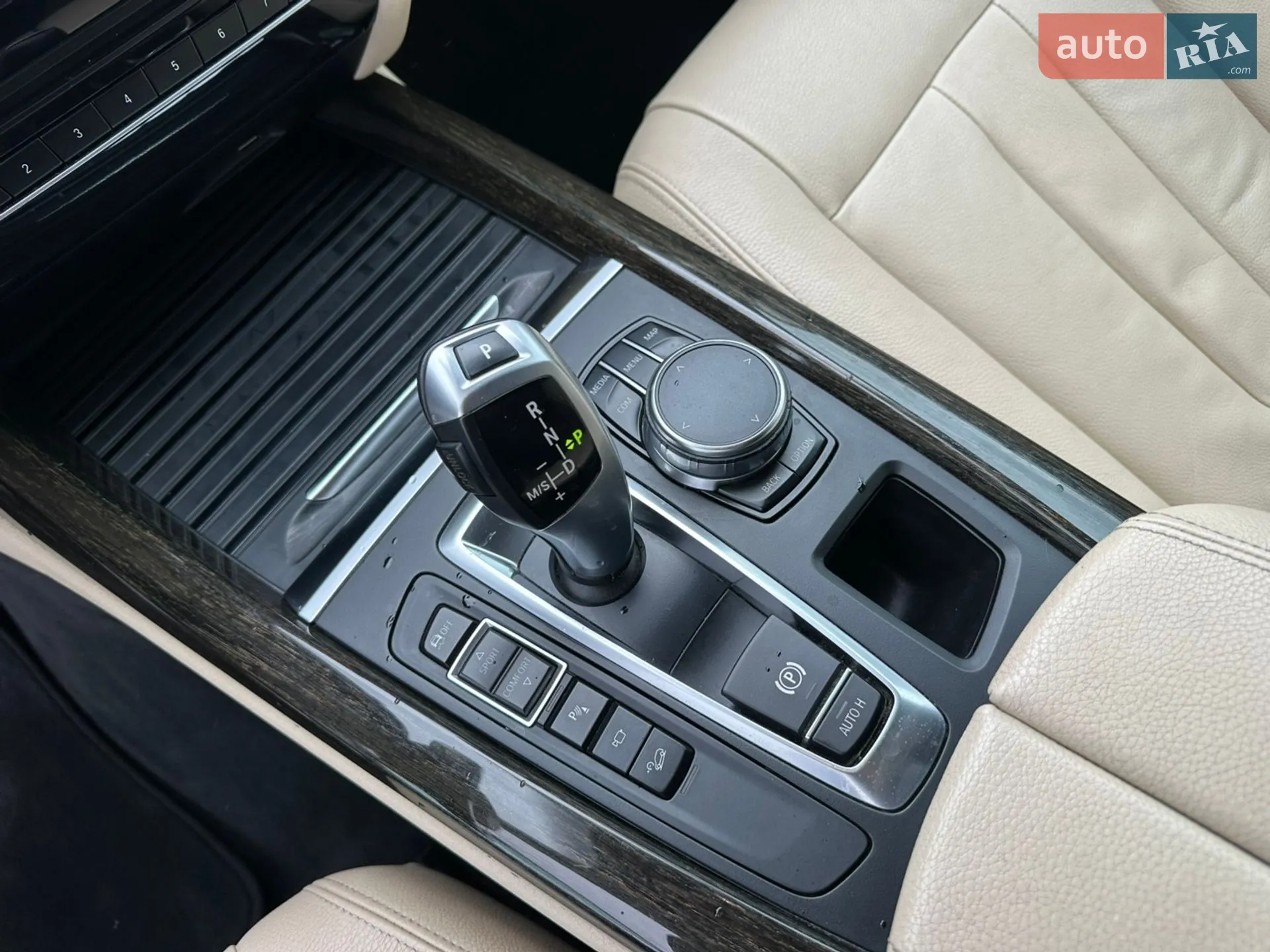 2016 BMW X5 - мініатюра 11