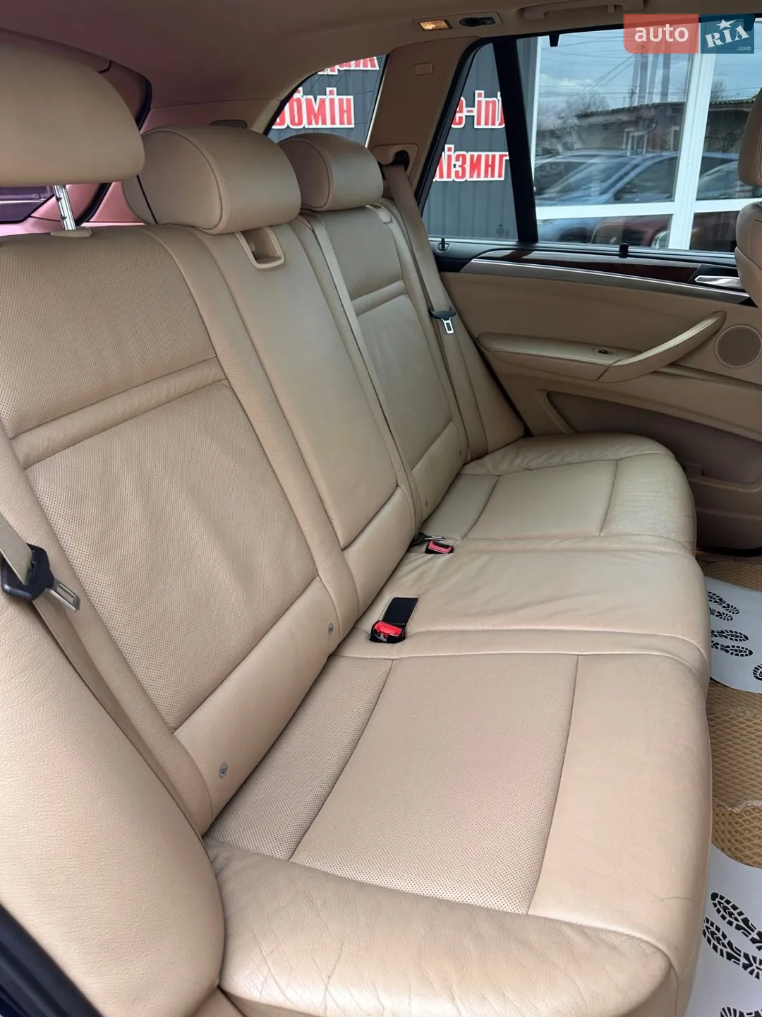 2010 BMW X5 - мініатюра 16
