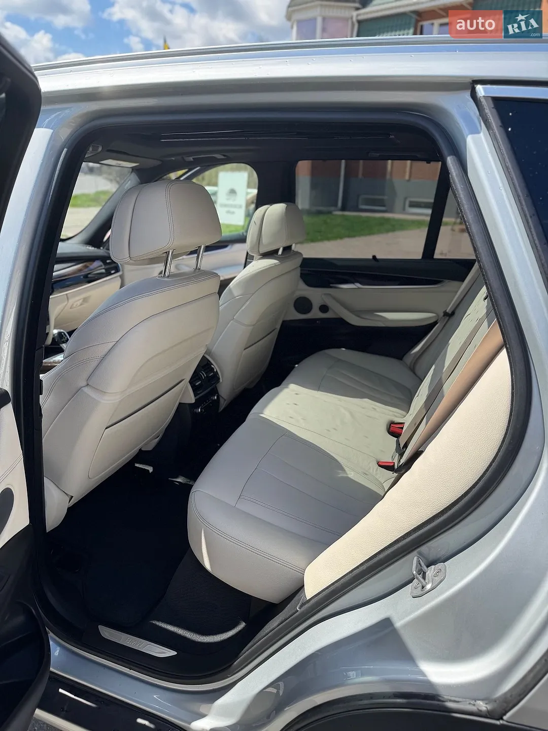 2017 BMW X5 - мініатюра 21