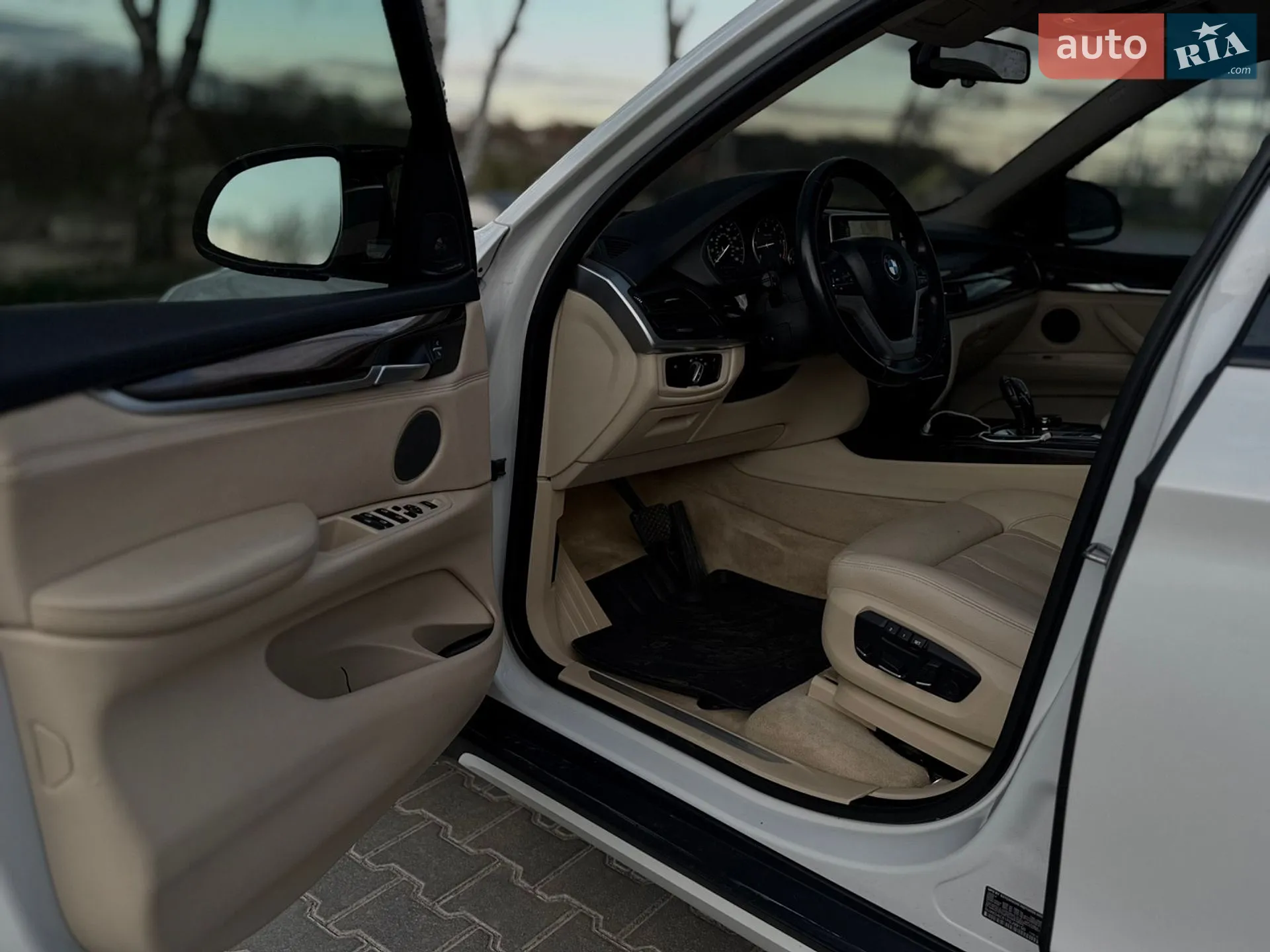 2015 BMW X5 - мініатюра 16