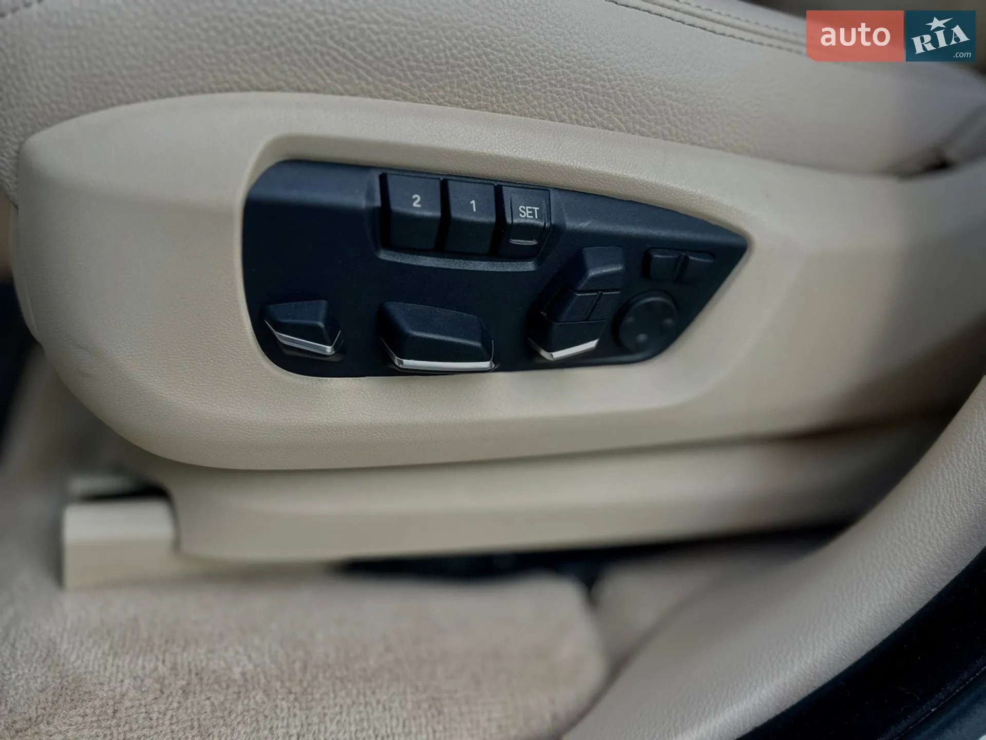 2015 BMW X5 - мініатюра 18