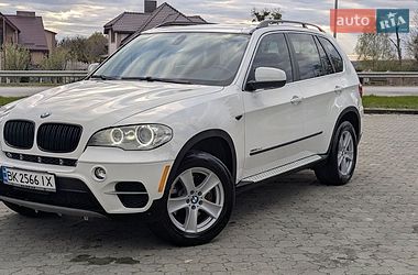 Позашляховик / Кросовер BMW X5 2013 в Дубні
