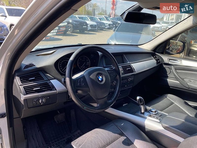 Внедорожник / Кроссовер BMW X5 2009 в Львове