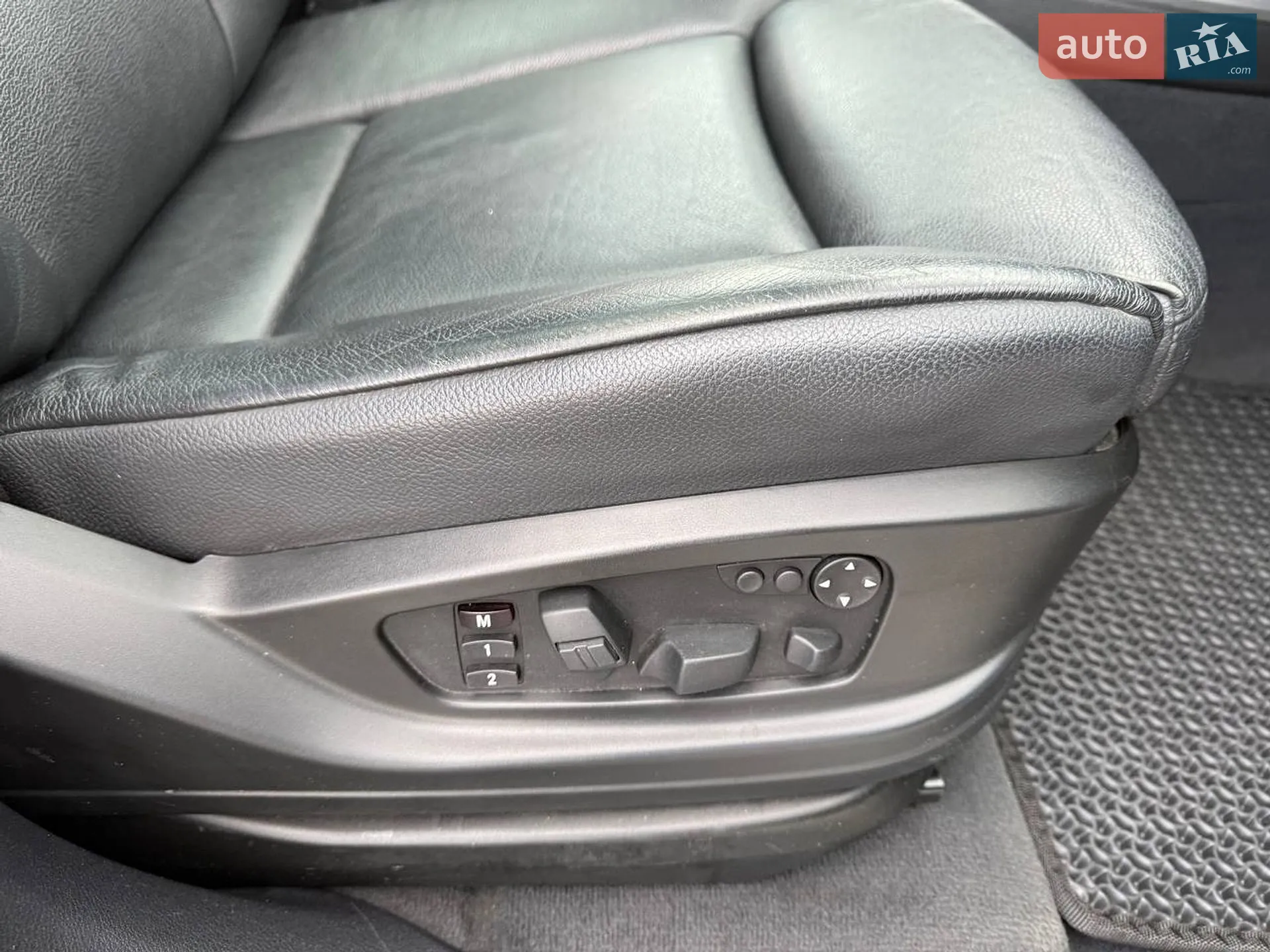 2010 BMW X5 - мініатюра 28