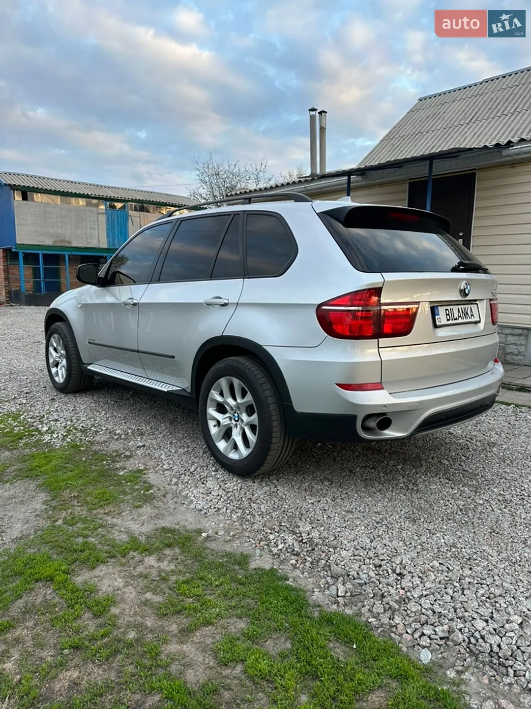 2010 BMW X5 - мініатюра 2